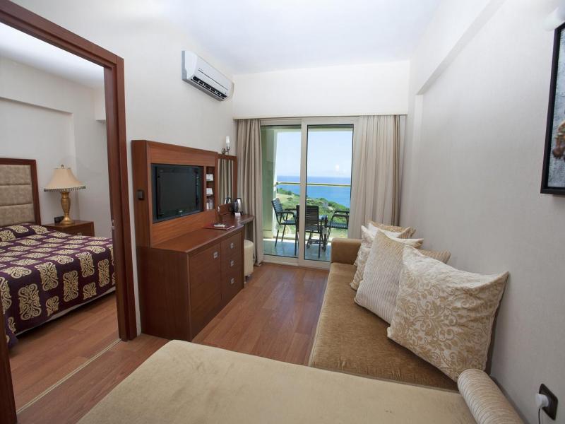 През Май месец в Дидим в хотел Didim Beach Elegance 5*