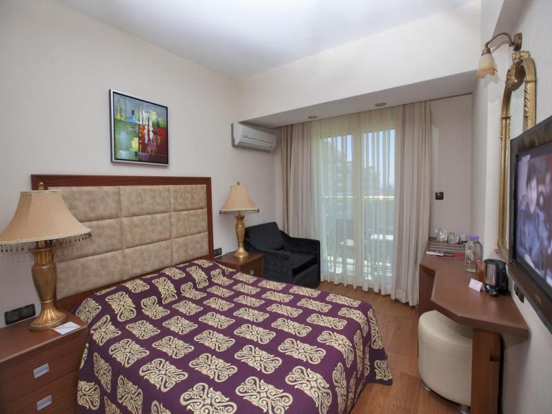 През Май месец в Дидим в хотел Didim Beach Elegance 5*