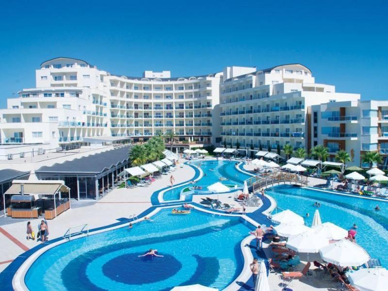 Лятно предложение в Хотел Sea Light Resort 5* в Кушадасъ