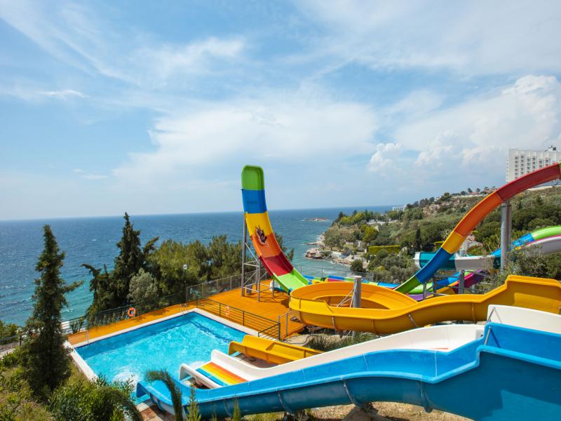 Лятно предложение в Хотел Sea Light Resort 5* в Кушадасъ
