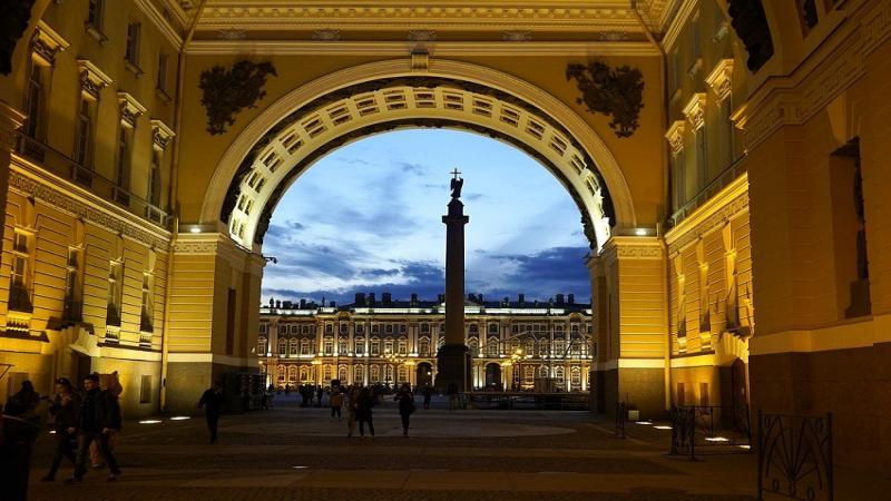 САНКТ ПЕТЕРБУРГ И МОСКВА, БЕЛИТЕ НОЩИ, 23-30 МАЙ
