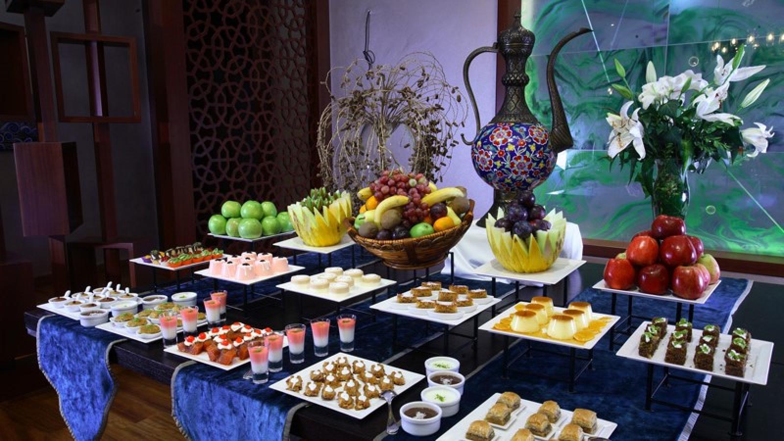 Хотел Holiday Inn 5*