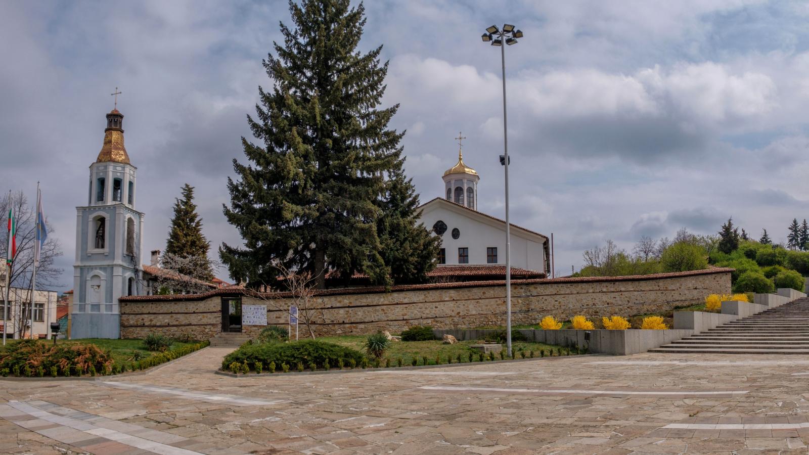 По пътя на Възраждането!