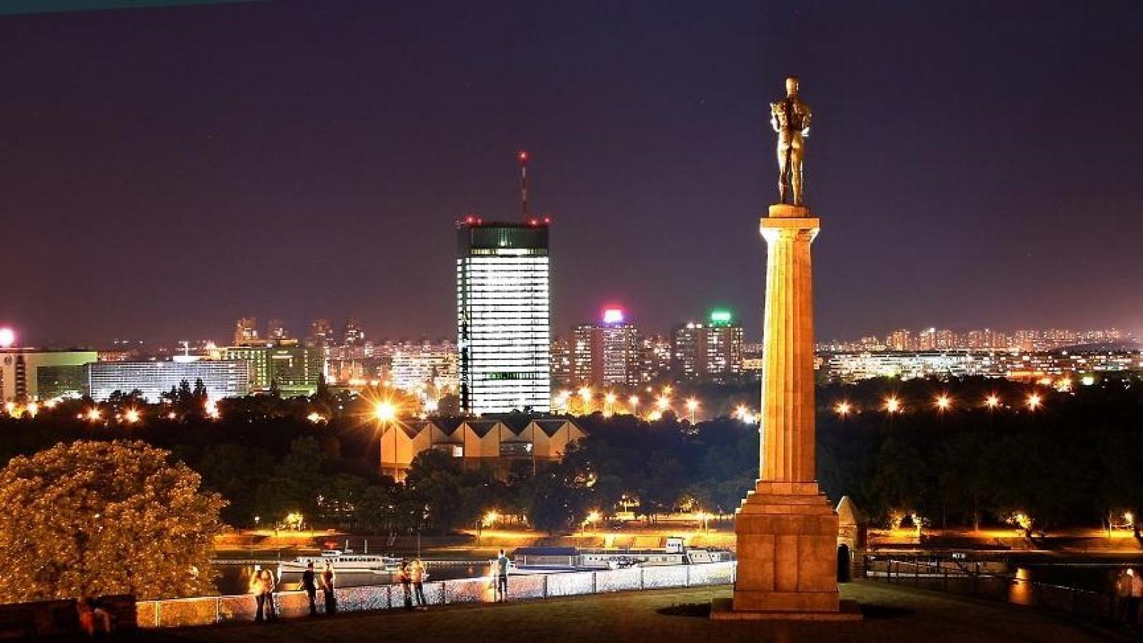 Хотел CROWNE PLAZA 4*, Белград! 3 нощувки с автобус