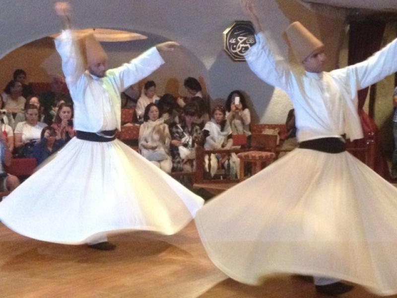 КАПАДОКИЯ-древност, мистика, духовенство и съвремие