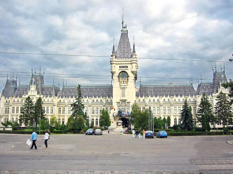 Молдовска Румъния и Българско присъствие