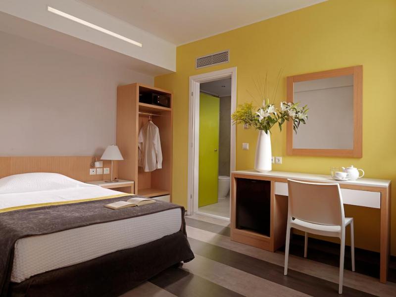 Нова година в Кавала, AIROTEL GALAXY 4*