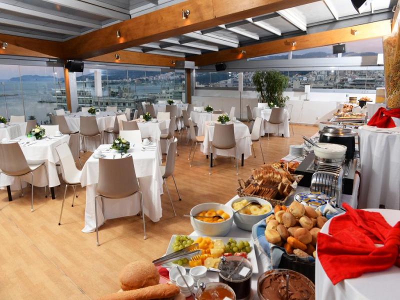 Нова година в Кавала, AIROTEL GALAXY 4*