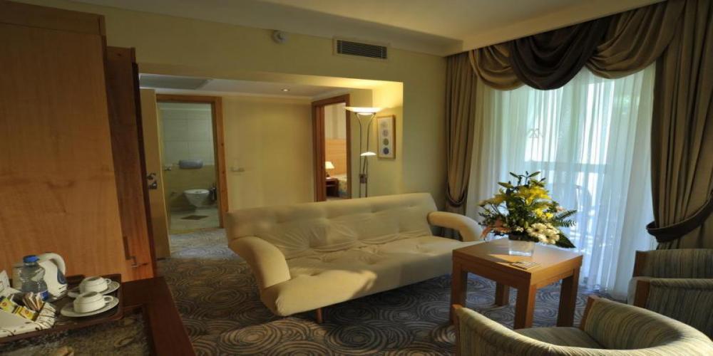 Amara Club Marine Nature