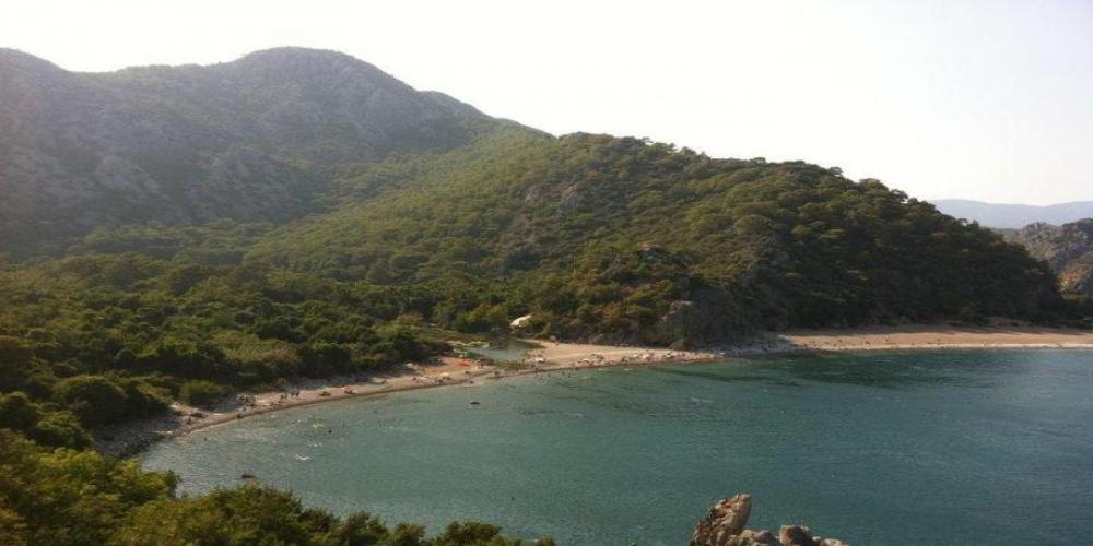 Armas Beach